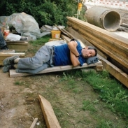 Human resources: qualified and responsible employees missed