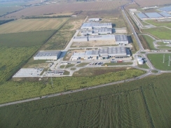 Priemysel & logistika: výstavba umŕtvená, ožívajú prenájmy