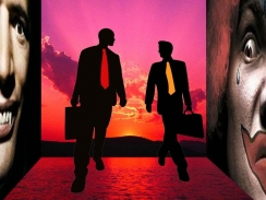 Realitní červen: Crestyl vzývá ďábla, Passer velebí UniCredit a Nečas proklíná Němce