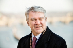 Guy Barker, Palmer Capital: česká ekonomika, politika i legislativa jsou spolehlivými konstantami