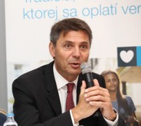 Bratislavu čakajú v roku 2017 veľké výzvy